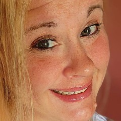 Carolyn Collins