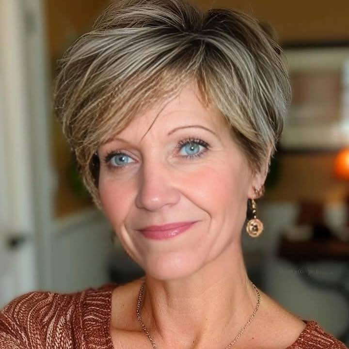 ELIZABETH CRISS