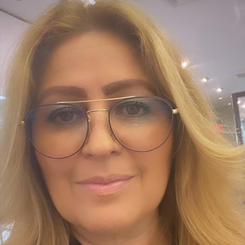 LESLIE SALAZAR