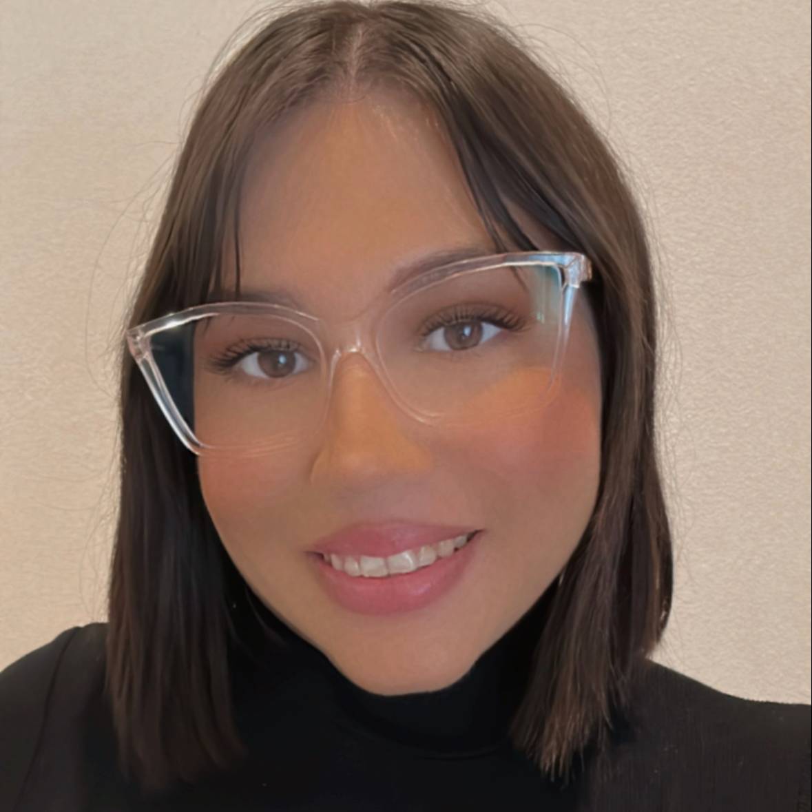 CLAUDIA RON