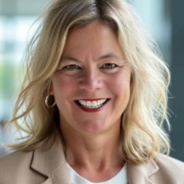 Holly H. Nicholls