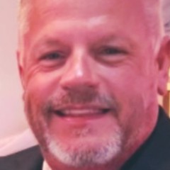 Stephen Leach