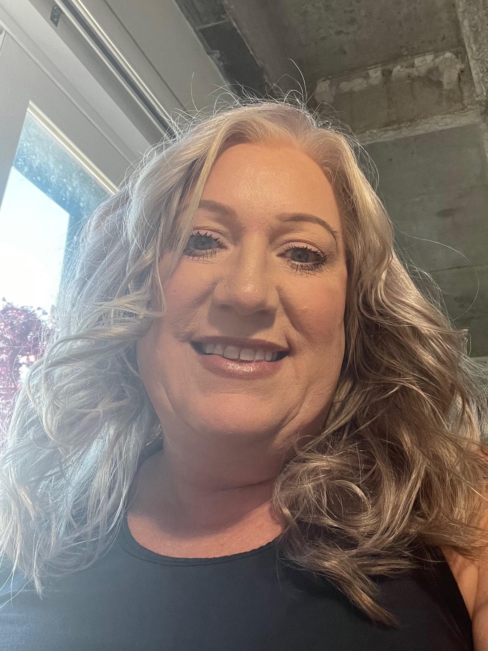 Julie Maintzer