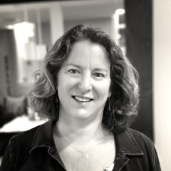 JULIA AUSTEN-BROWN