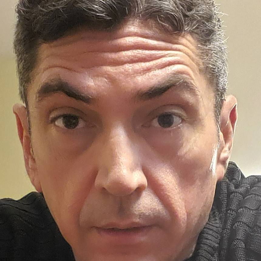 Alvaro Zea