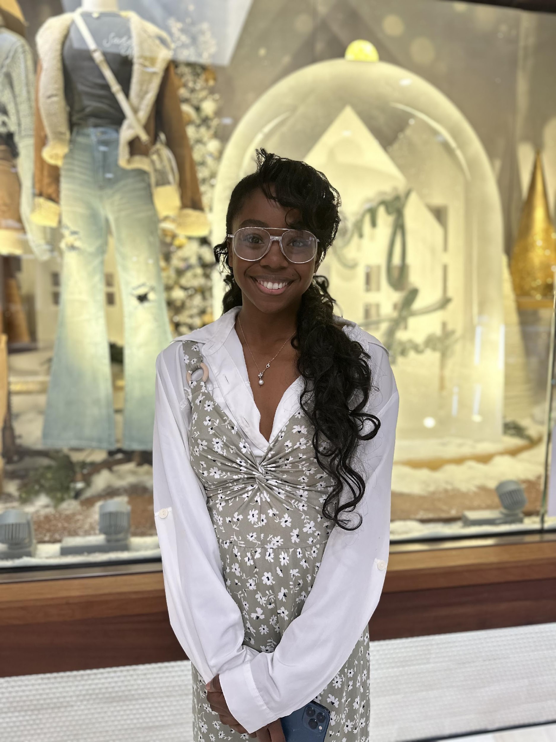Essence Menefee