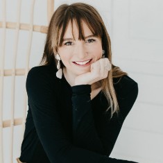 Kerri MacKenzie