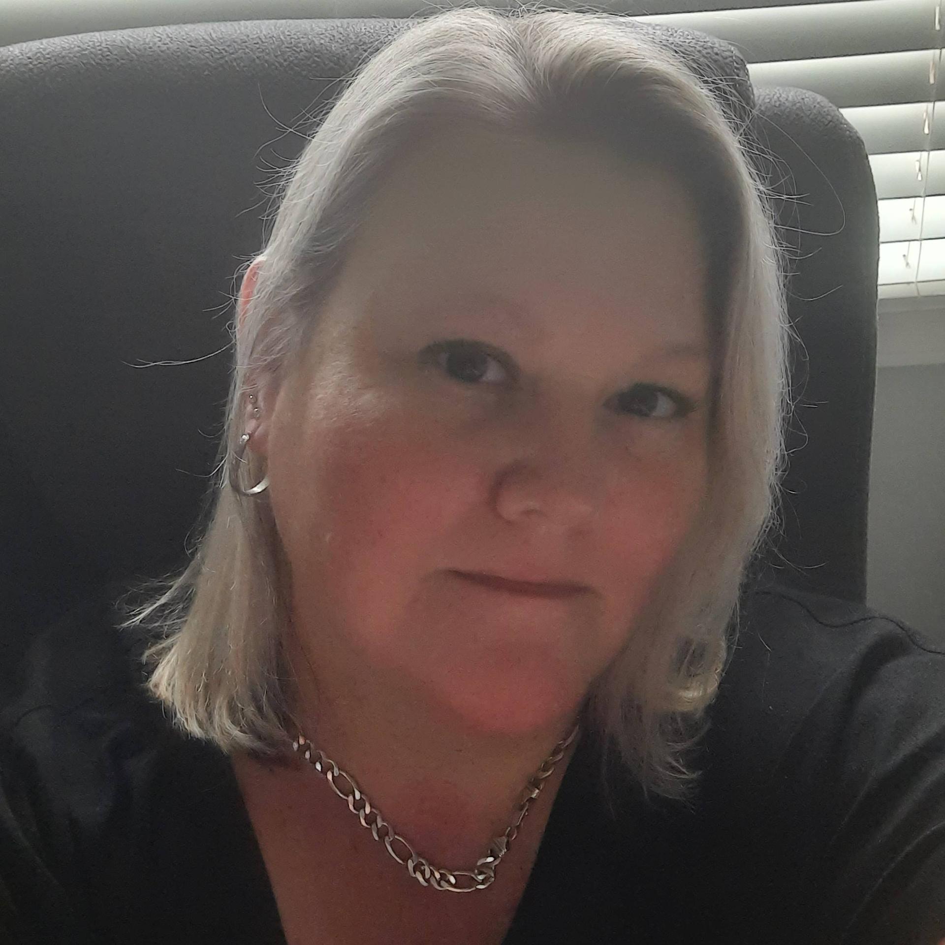 EVA BREAULT