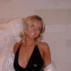 OLIVIA CURTIS