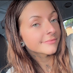 Alexis Leonard