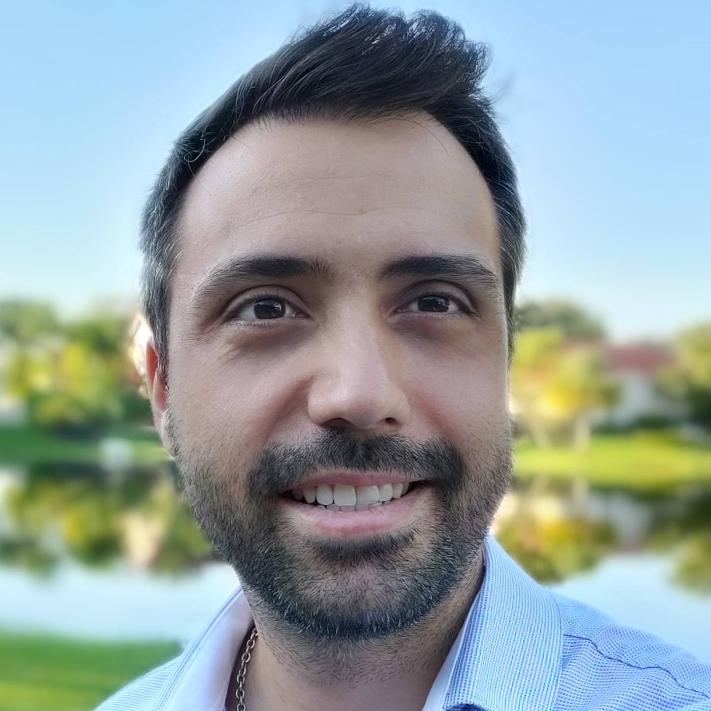 Luis Caro