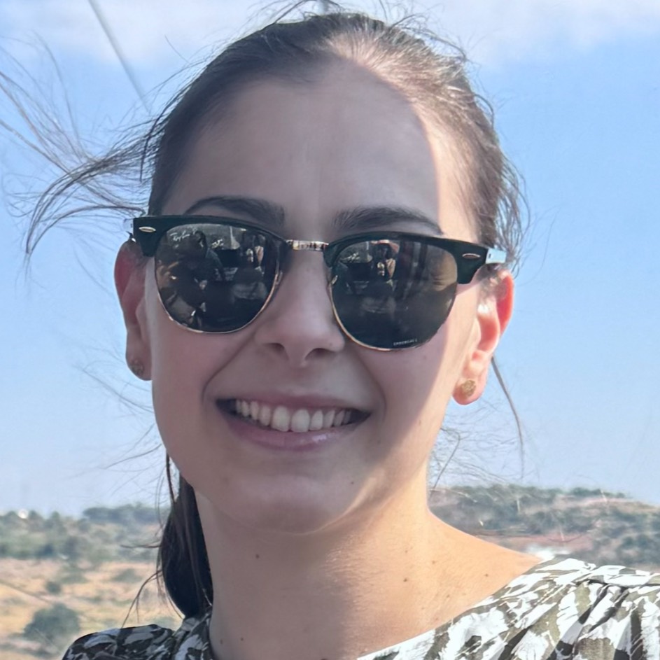 Angela Alharir