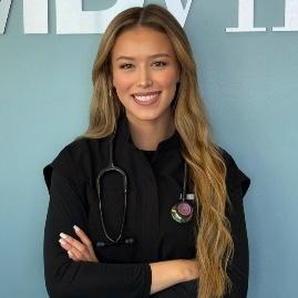 Alexandra Flores Fuentes