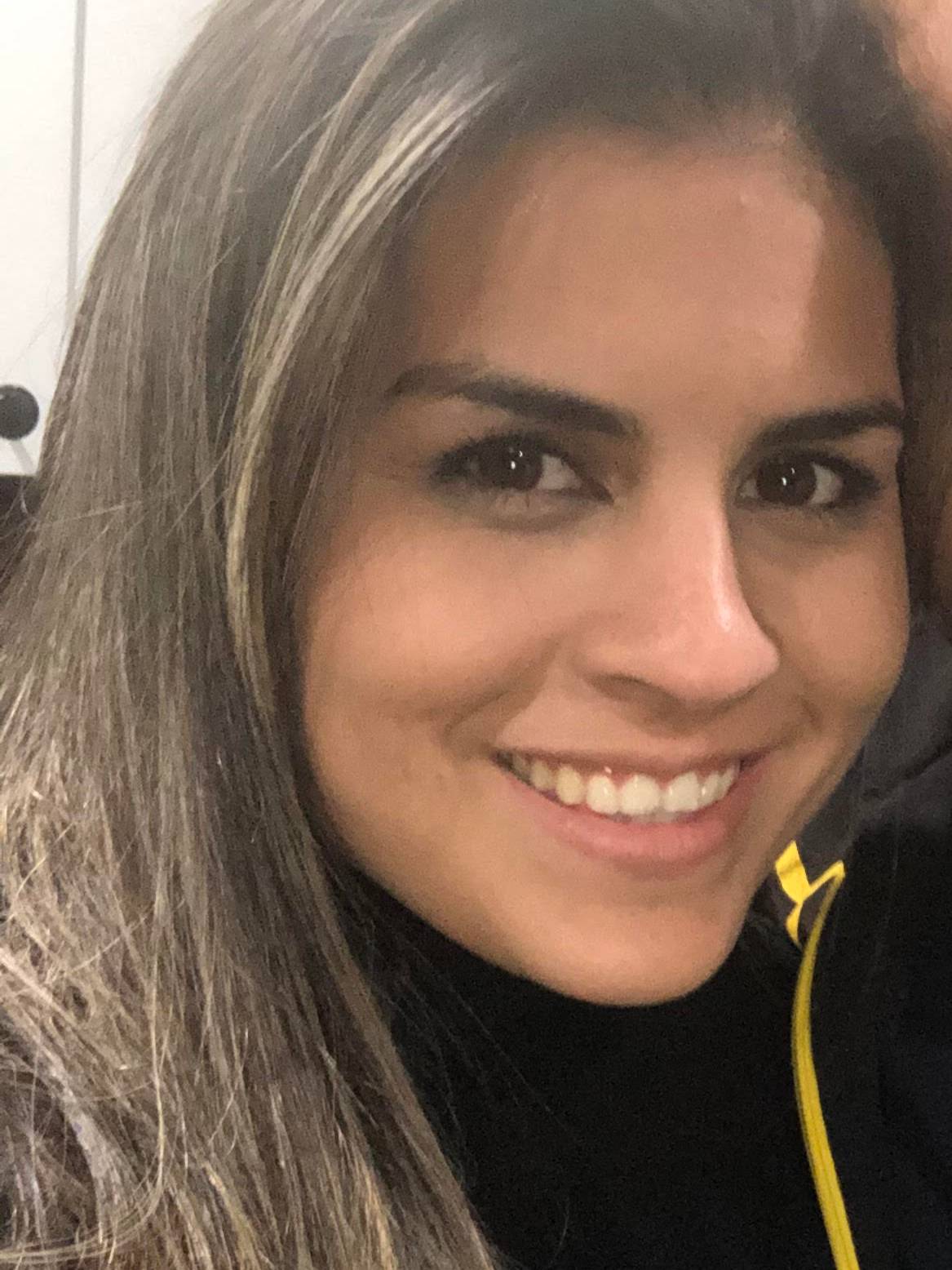 GISELLE CAETANO