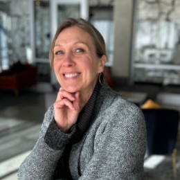 Dana Carlson