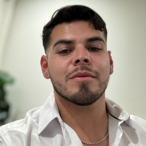 Joel Flores Bustos