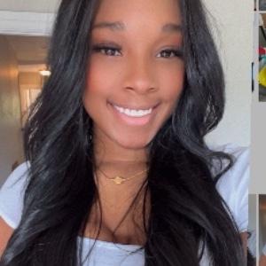 Arianna Hodge