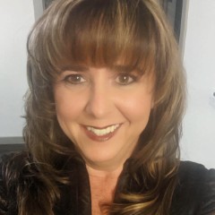 Rebecca Neirynck