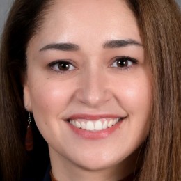 Laura Flores, AIA