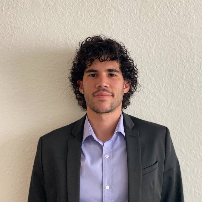 BRYAN NAVARRO