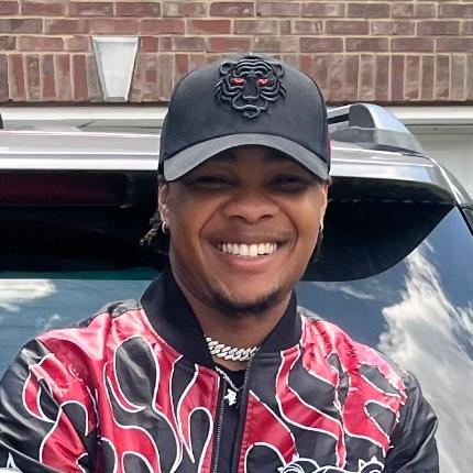 Jakari Askew