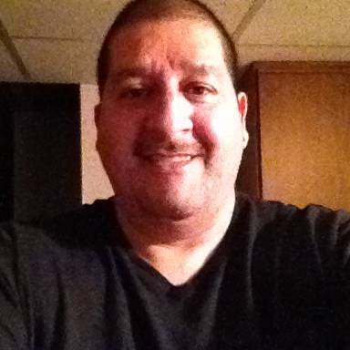 Henry Hernandez