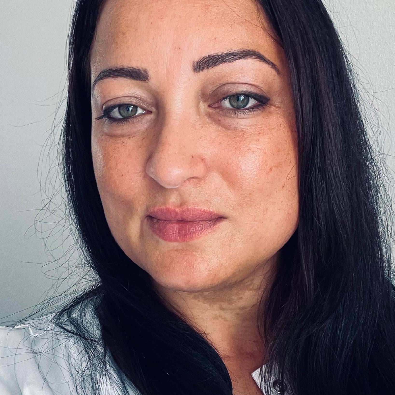 YOLANDA FERNANDEZ