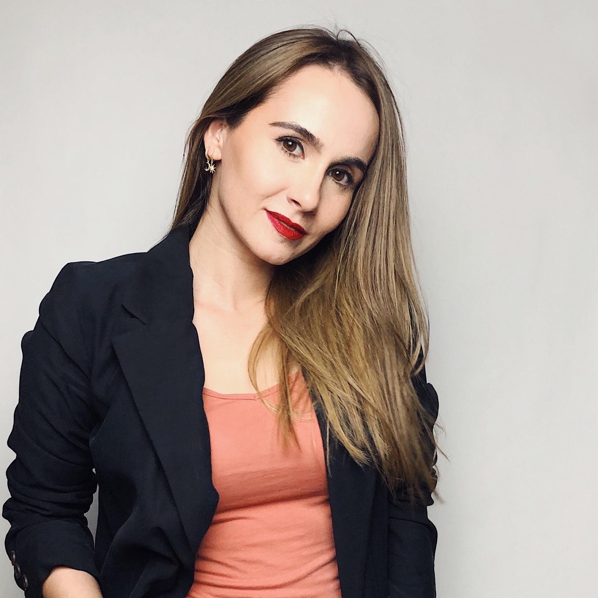 Ana Carolina Angulo