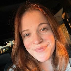 Nicole Becker