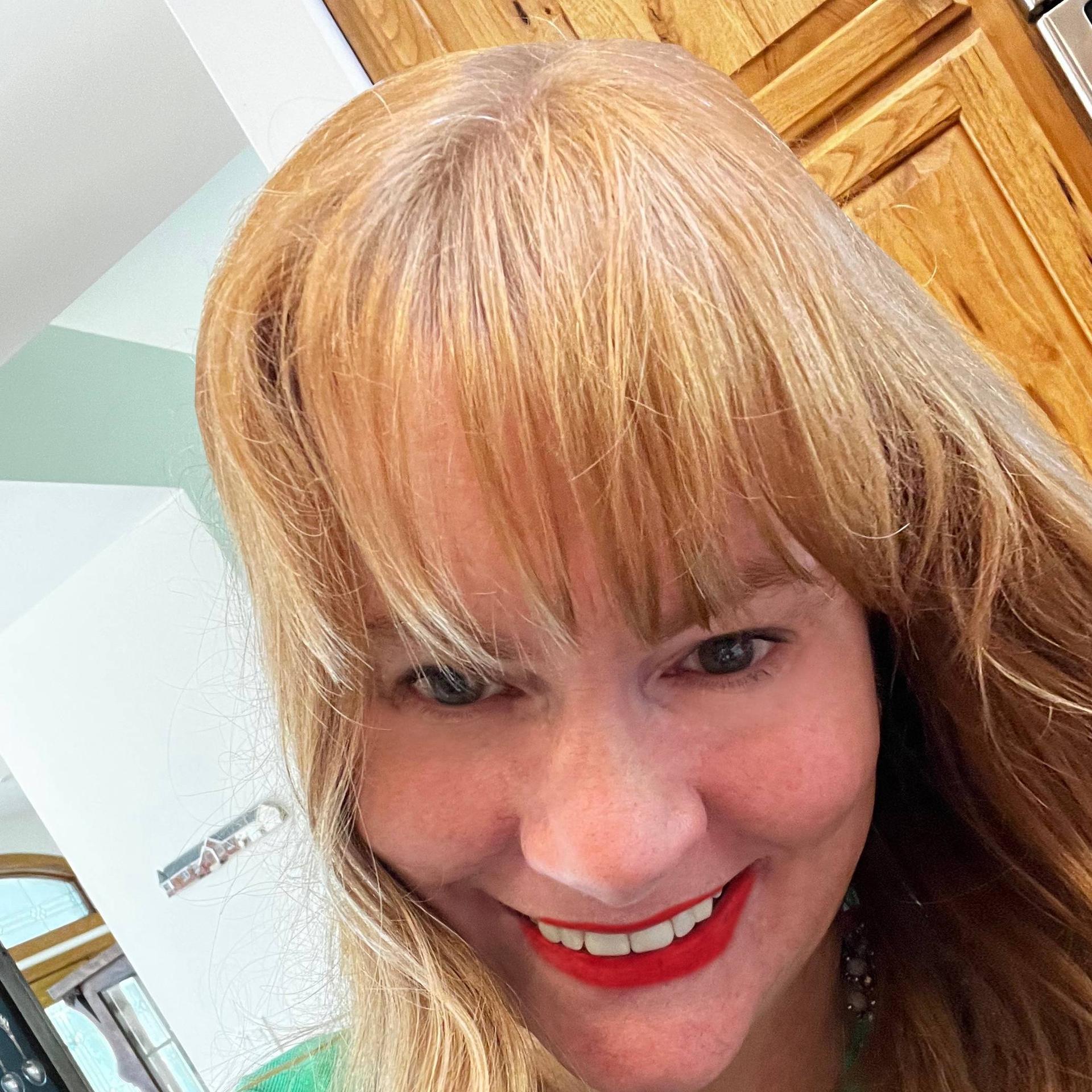 Lesley Roberts-Malone