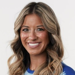 Lexi Canchila - De La Cruz