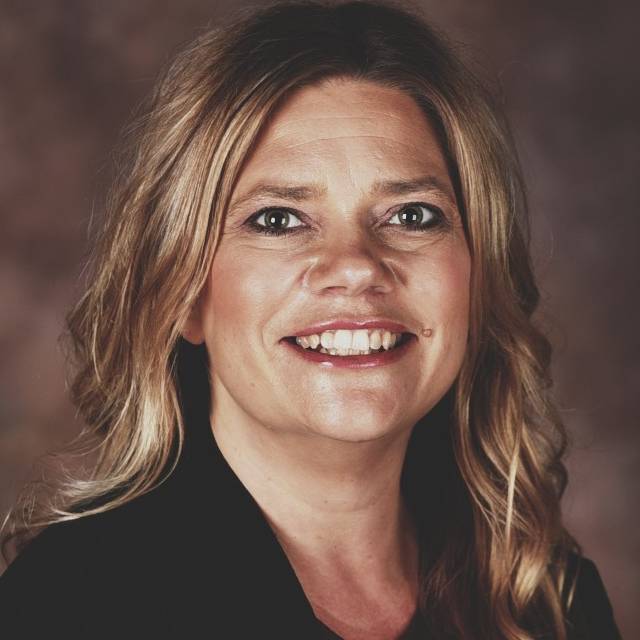 Amanda Wells