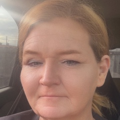 Suzanna Huggins