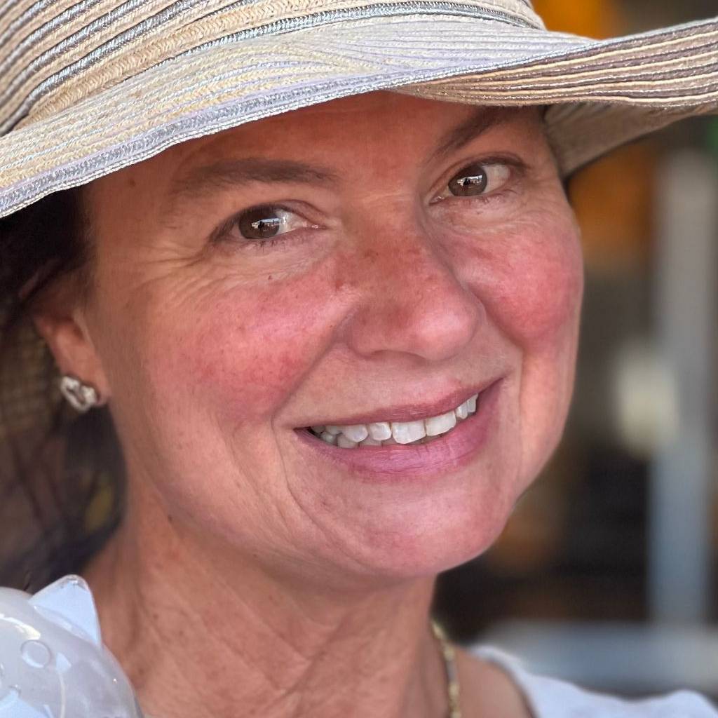 Dr. Annette Richmond
