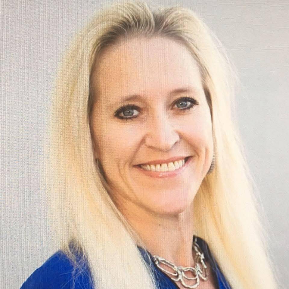 JOLEEN LEONARD