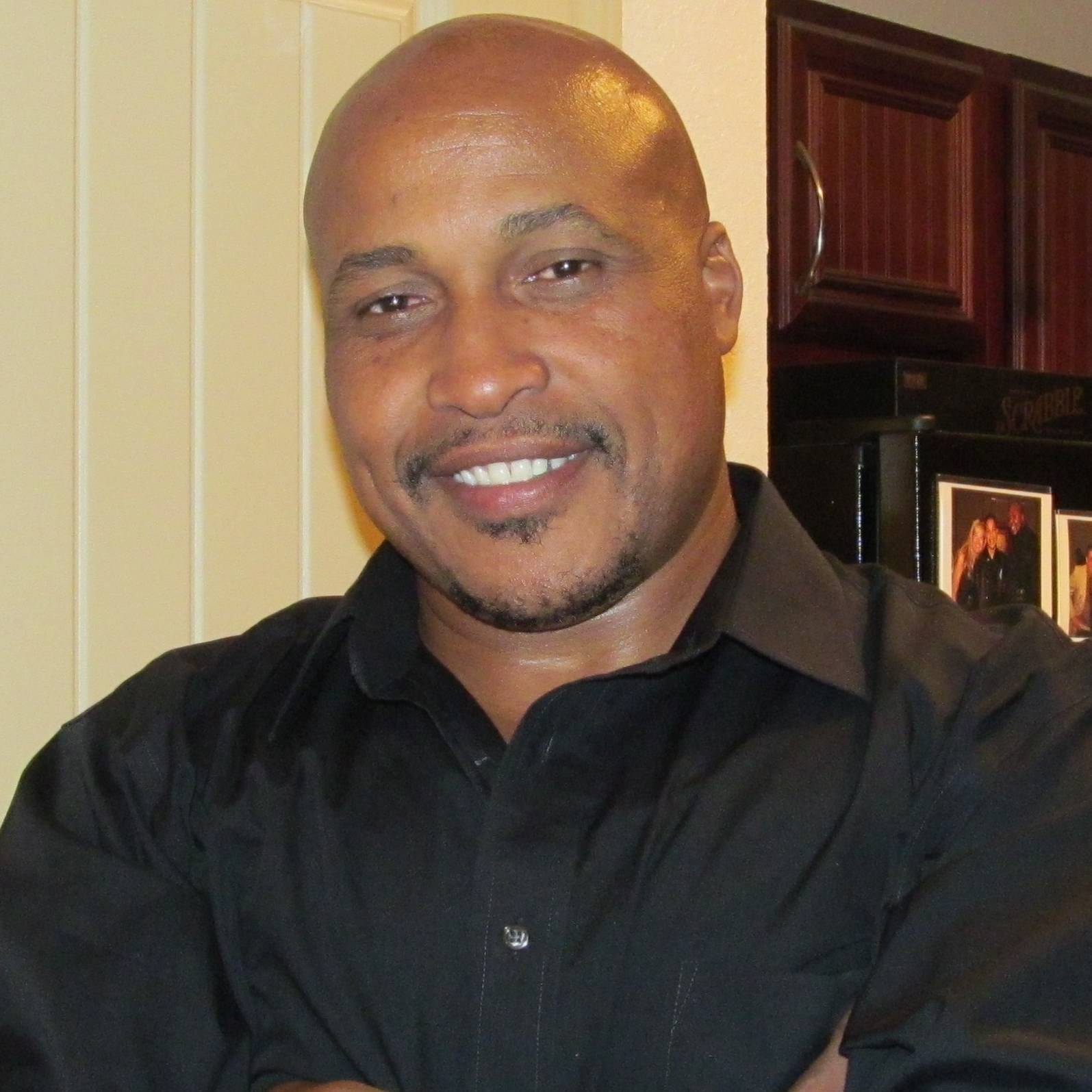 Michael L Reed
