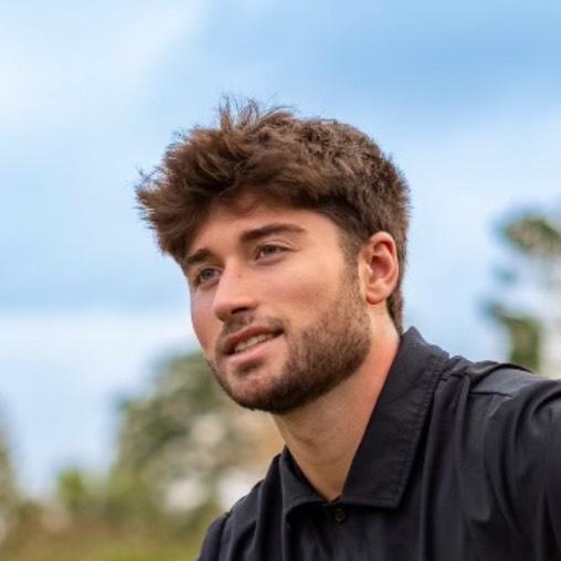 Ethan Pires