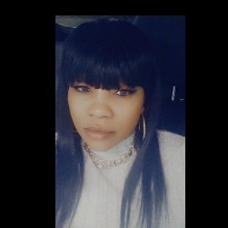 Laquana ROBERTS