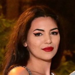 ELENA VALDERRAMA