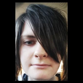 Zayn Roebuck (he/they)
