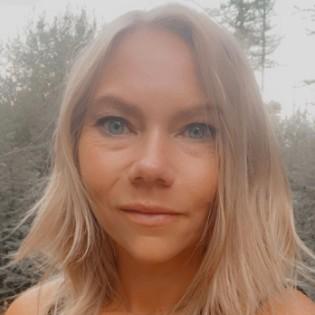 KRYSSII M. AILOR
