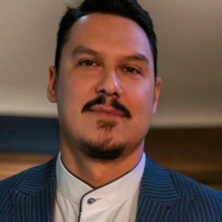 CHRISTOPHER PEREZ
