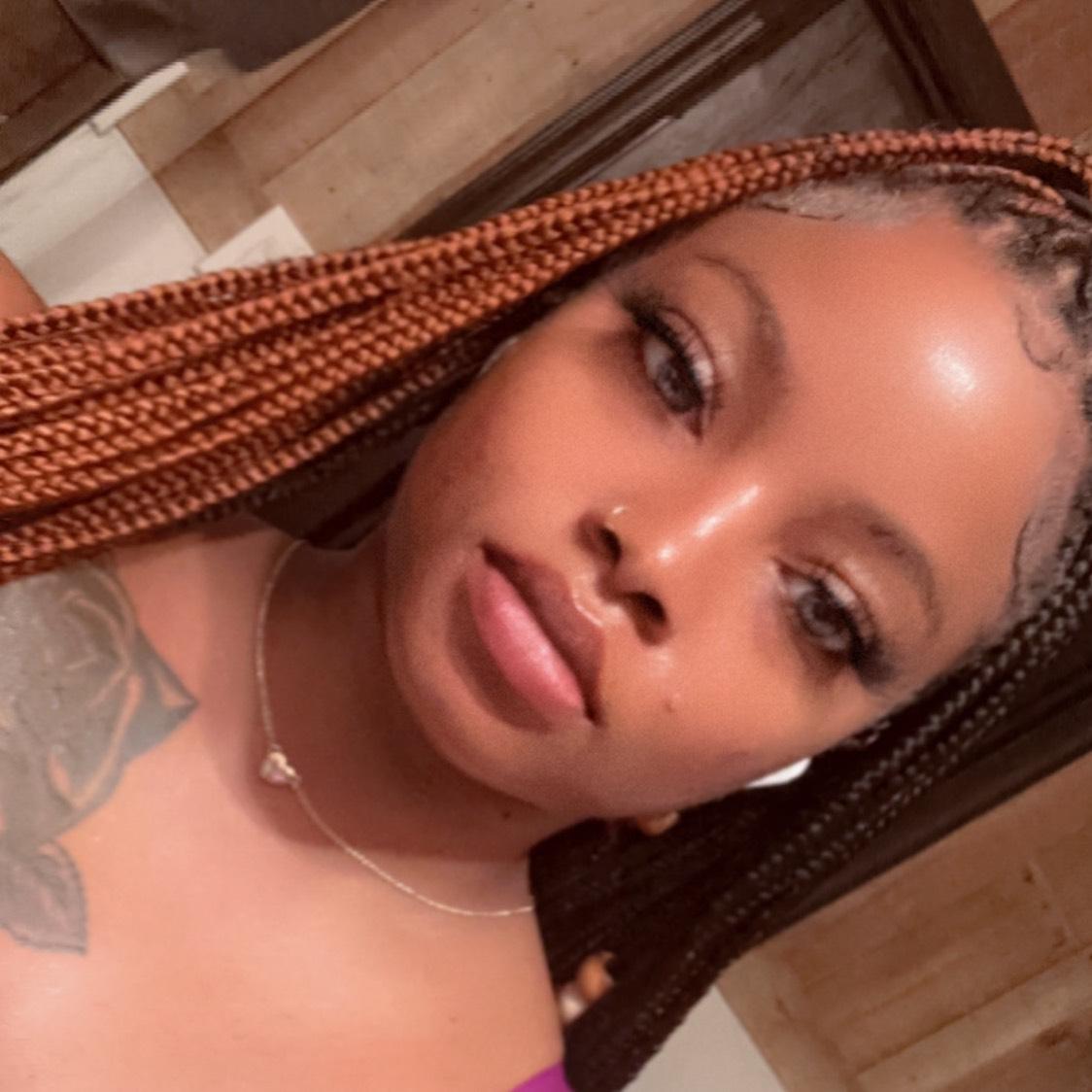 ZENIA MACK