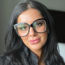 Nora Fabula