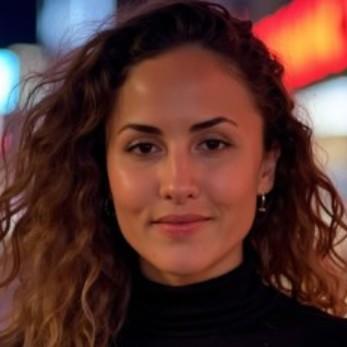 ISIDORA REYES VAN LEUVEN