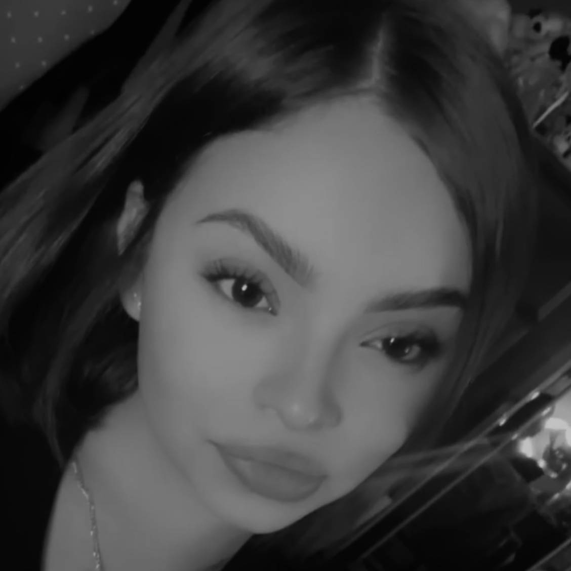 Saira Sivirian