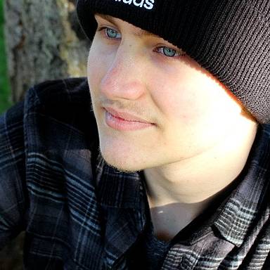 Steven Harris