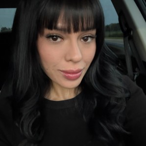 IVON VIERA