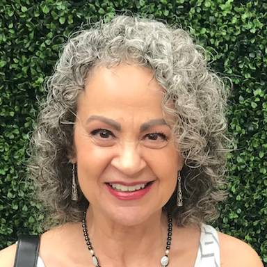 Peggy Nuovo