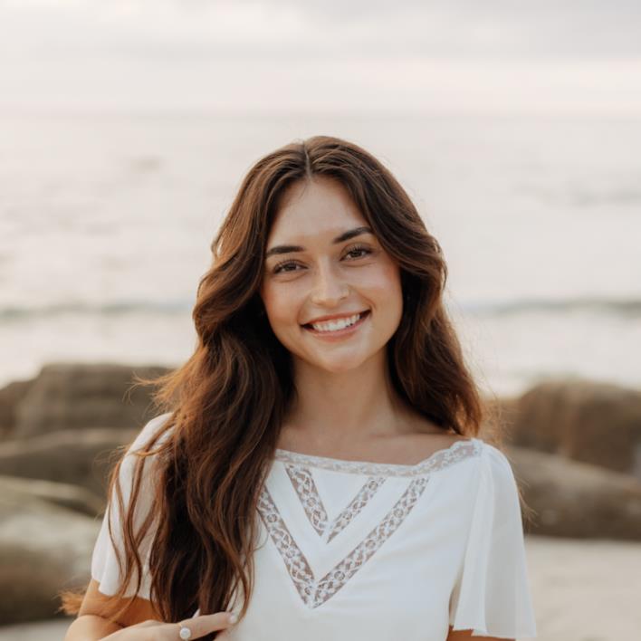 Mia Robinson